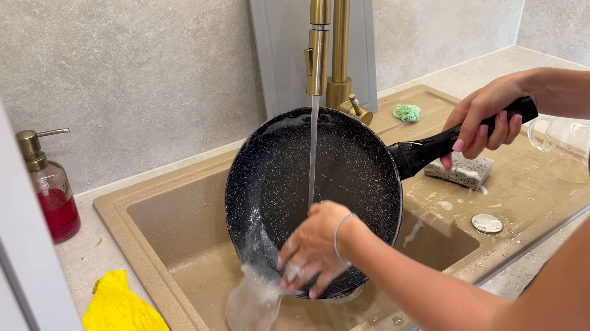 Recurring cleaning in an East Village apartment