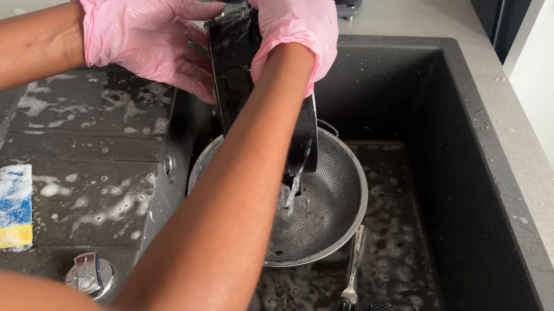Move-in cleaning in a Fiske Terrace Brooklyn home