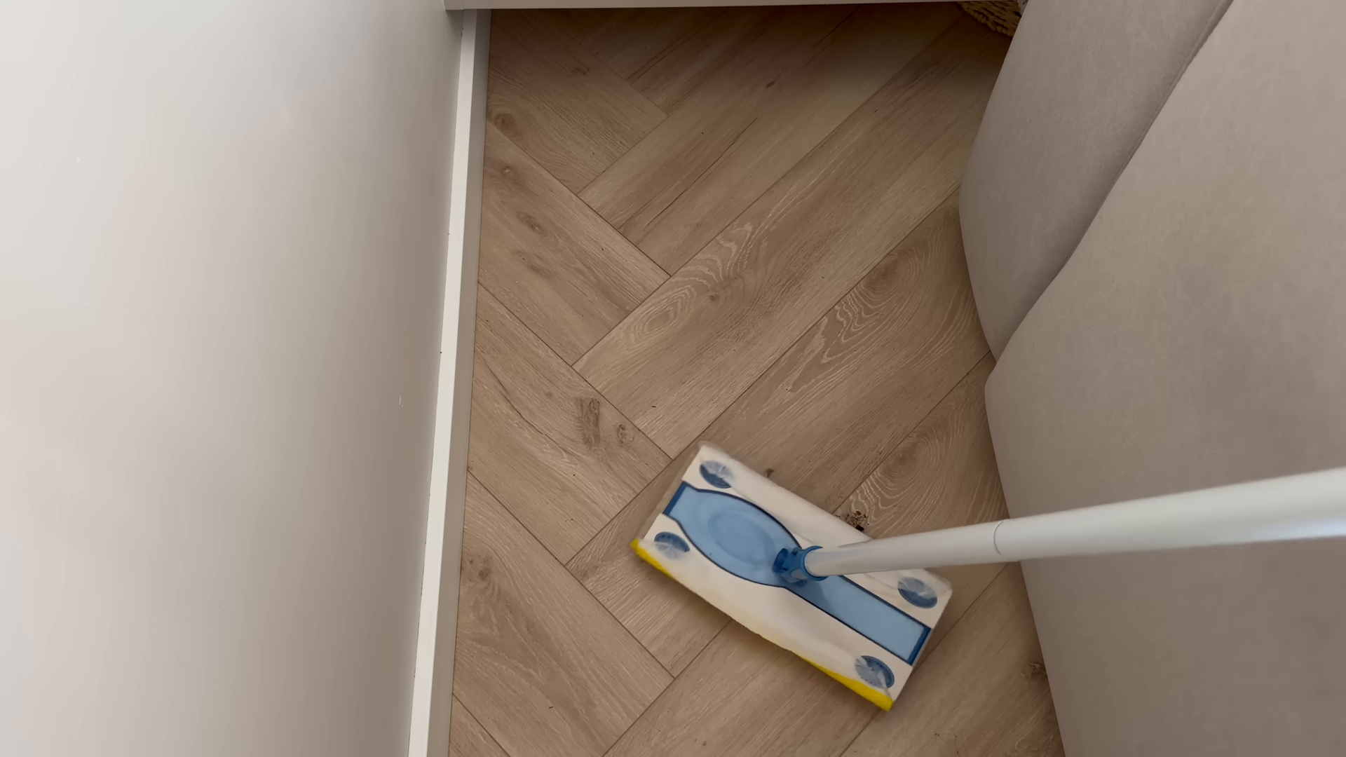 Deep cleaning a Flatiron District bathroom in Manhattan