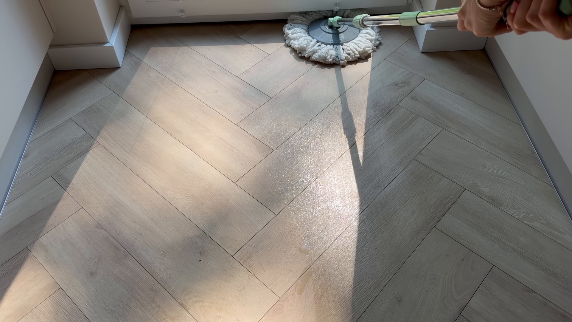 Deep cleaning detail work in a Greenpoint Brooklyn bathroom