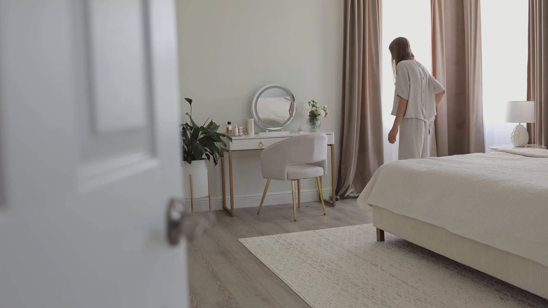 Lily Maids housekeeping in a bright Hudson Square Manhattan apartment