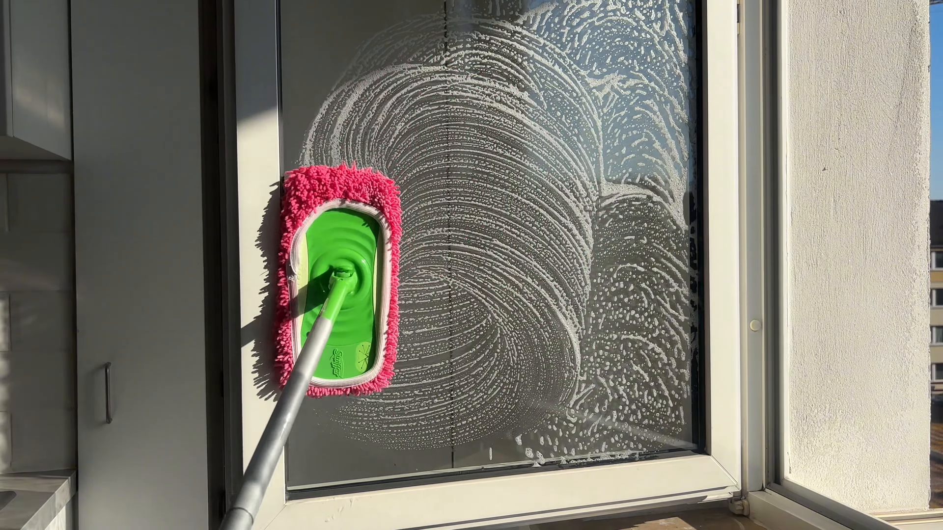 Kitchen turnover cleaning in a Koreatown Manhattan rental