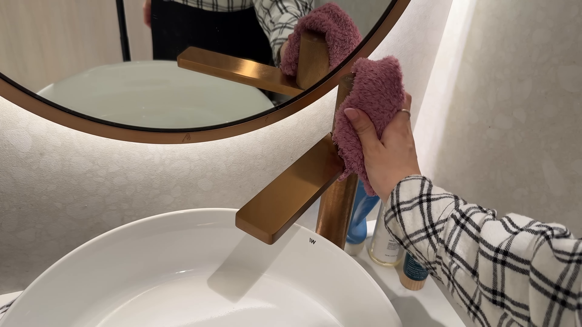 Move-out cleaning in a Little Italy Manhattan apartment kitchen