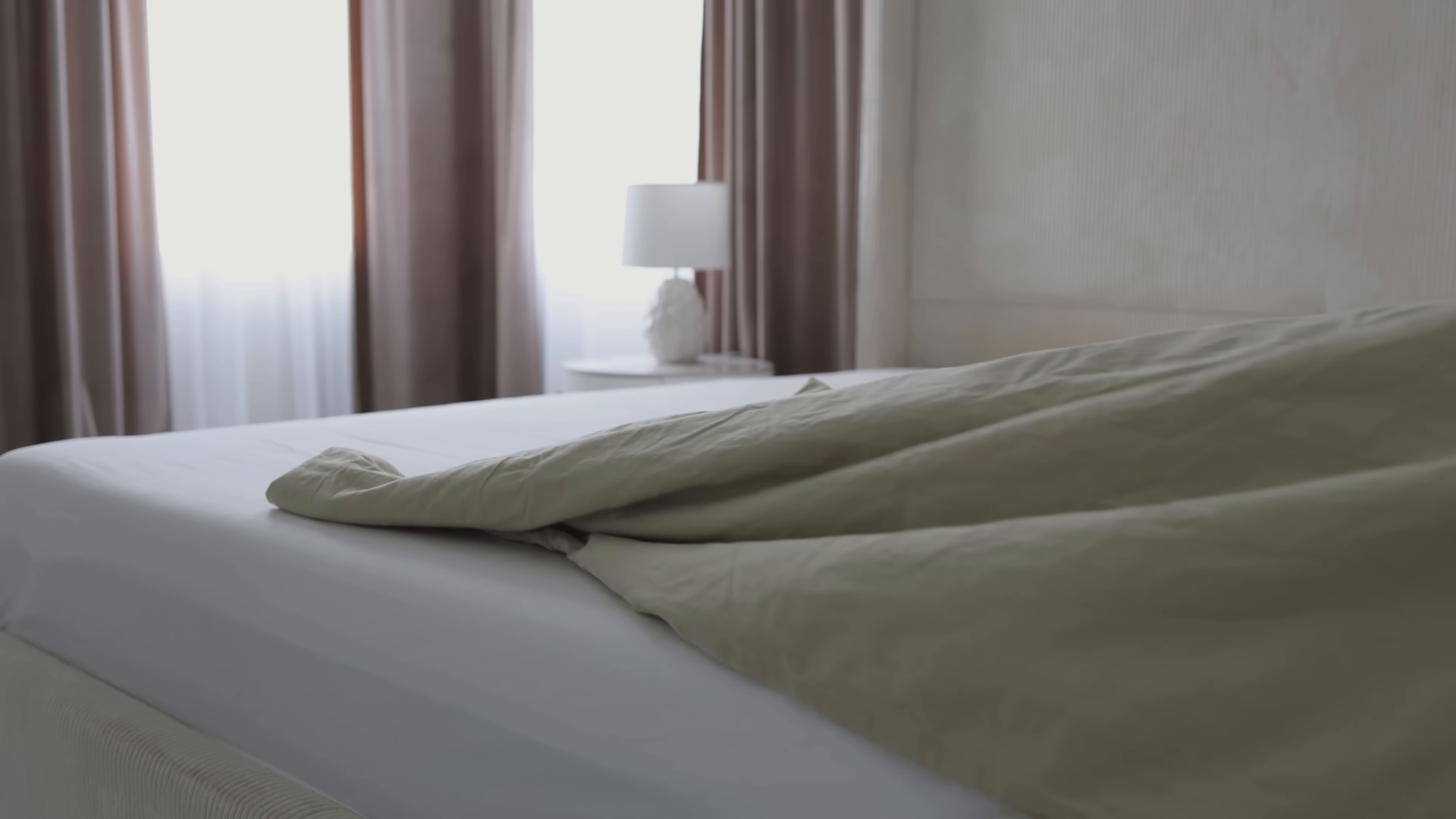 Cleaning service in a Manhattanville apartment