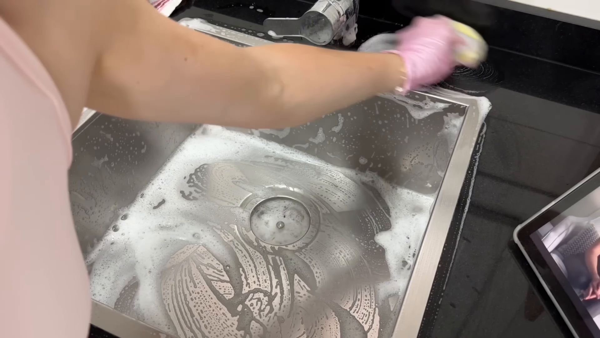 House cleaning service in a Mill Basin Brooklyn home