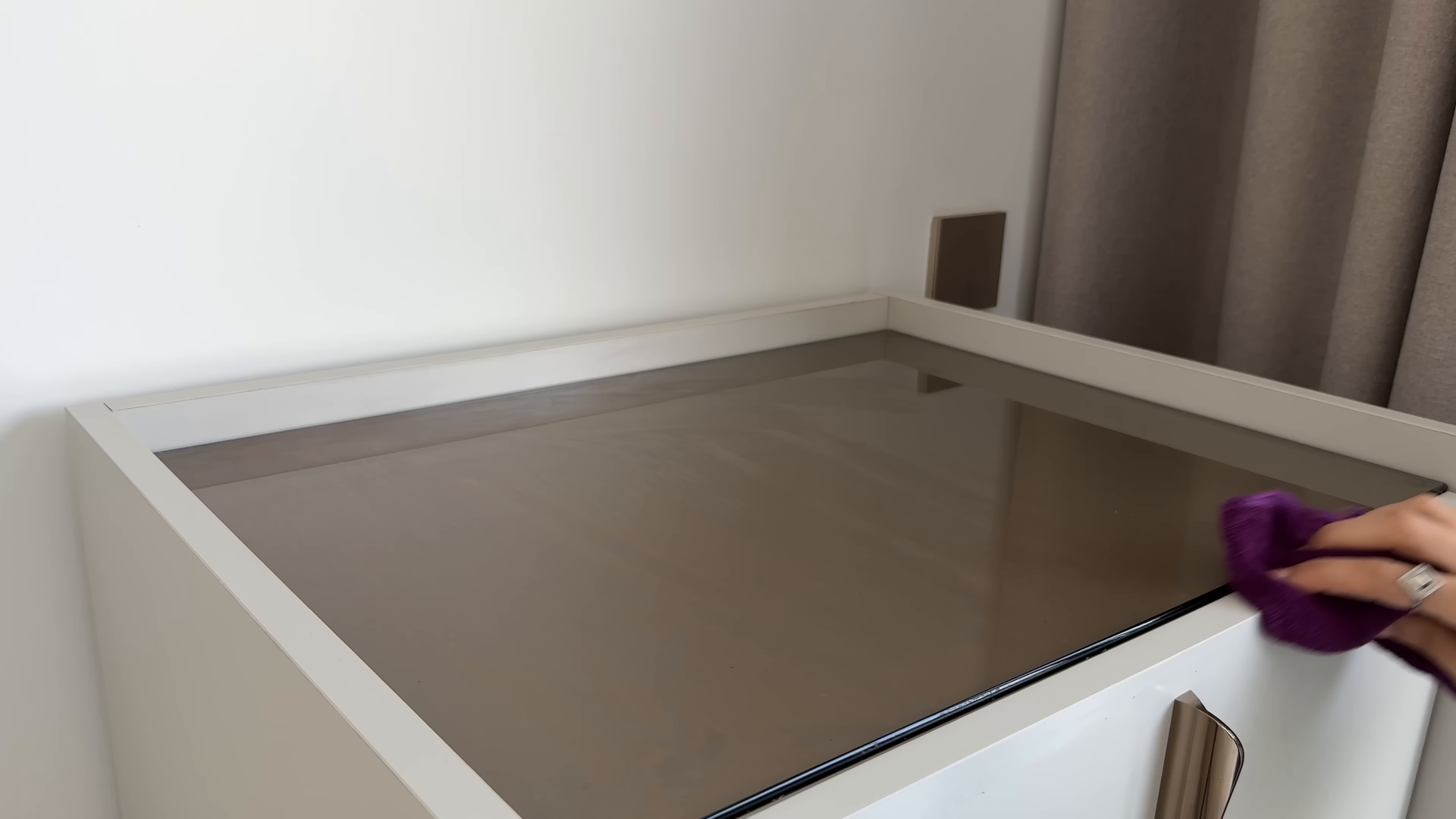 Recurring cleaning keeping a Murray Hill apartment tidy