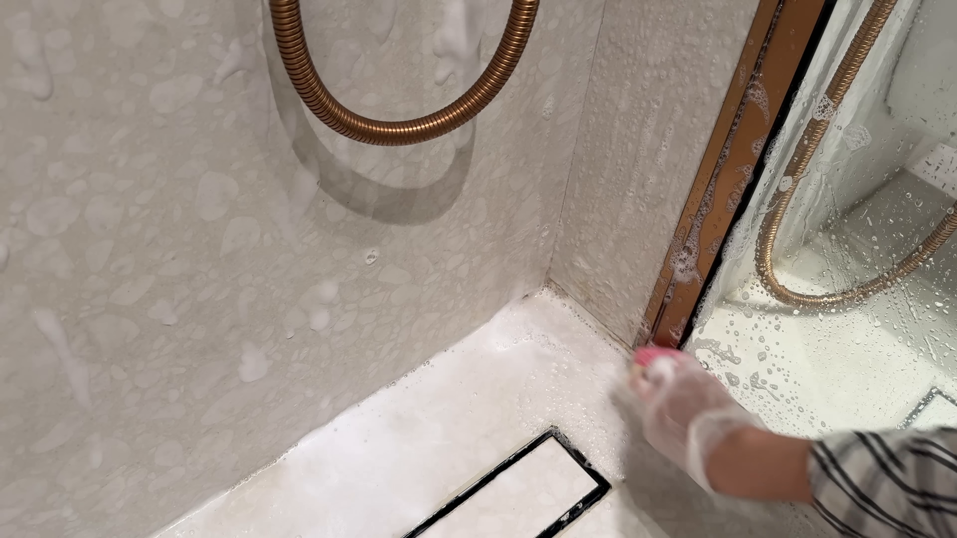 Housekeeping and maid service work in a North Corona Queens home