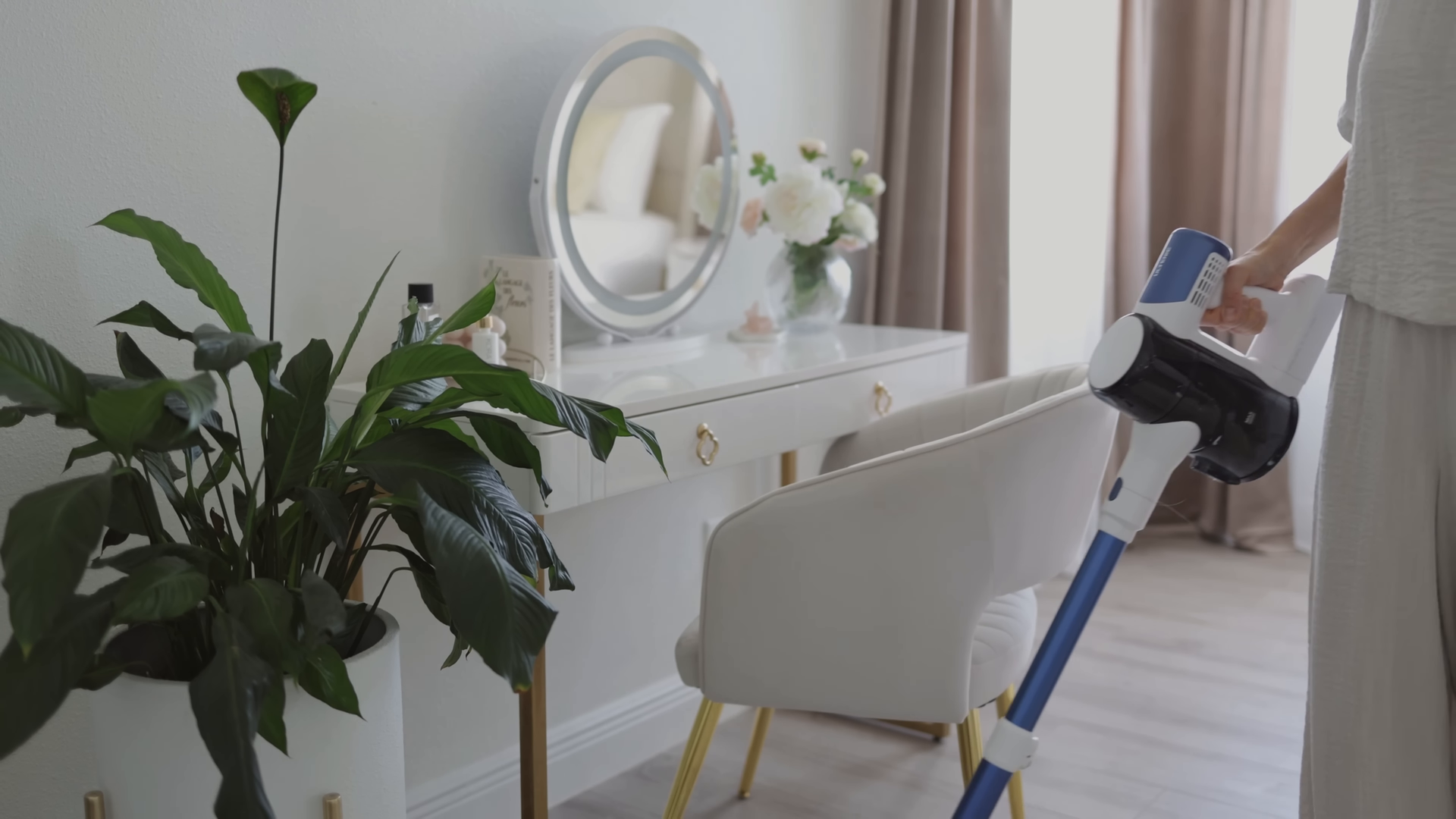 Move-in cleaning in a Park Slope Brooklyn brownstone