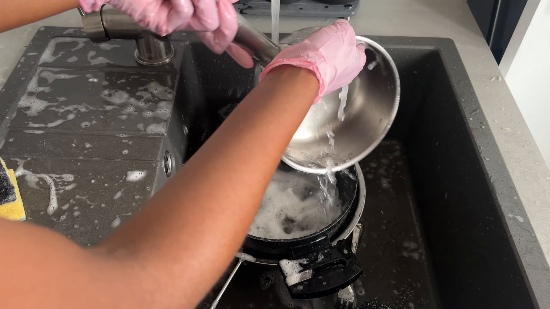 House cleaning service in a Prospect Lefferts Gardens Brooklyn apartment