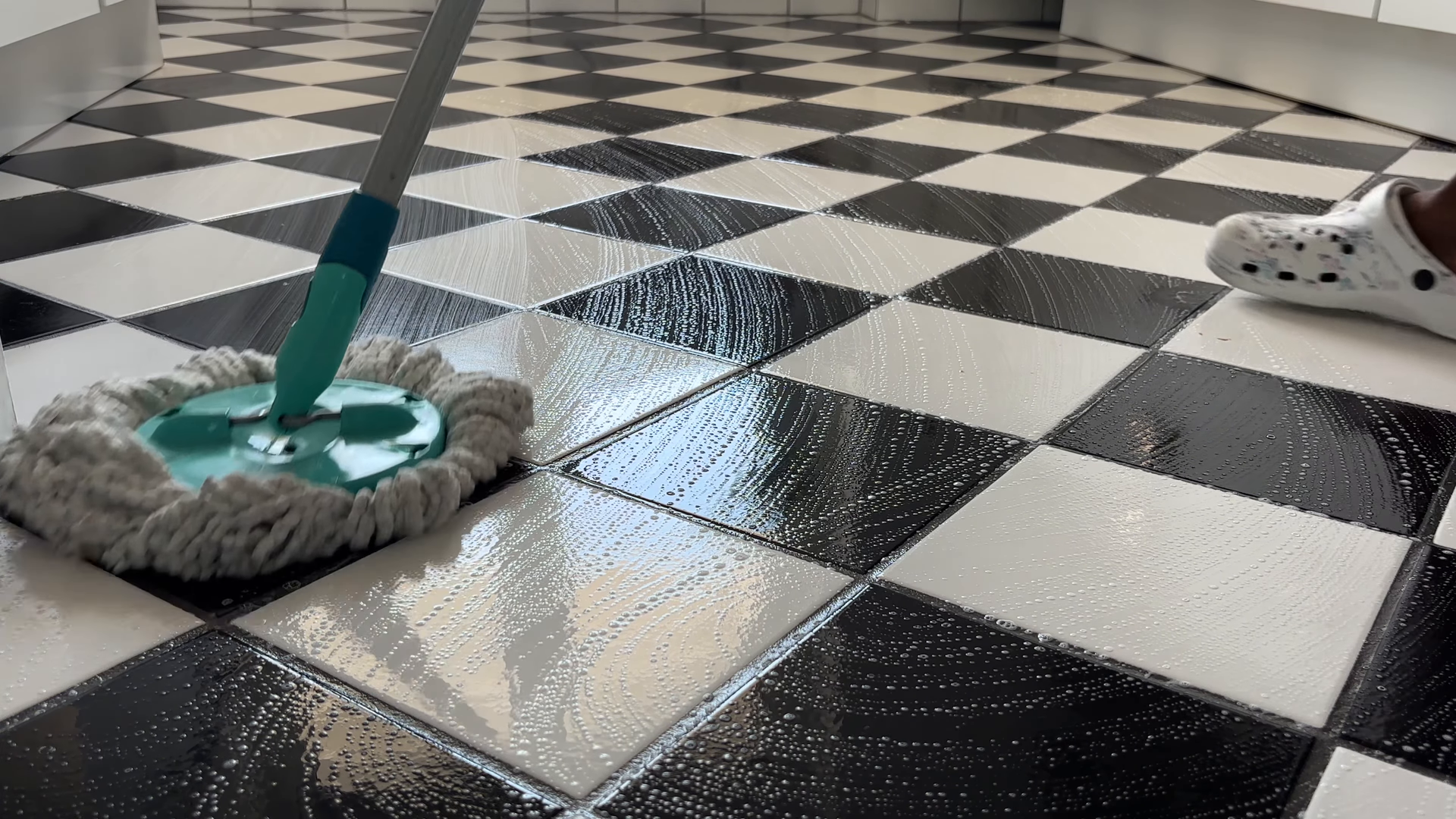 Deep cleaning a bathroom in Red Hook Brooklyn