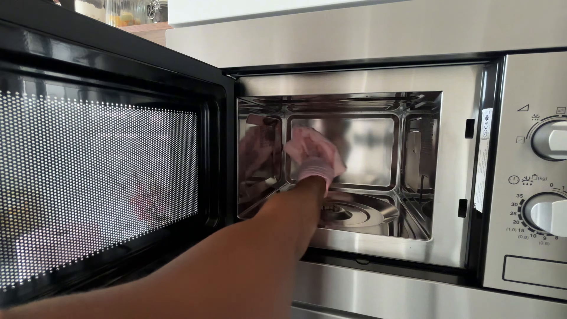 Maid service in a Ridgewood Queens kitchen