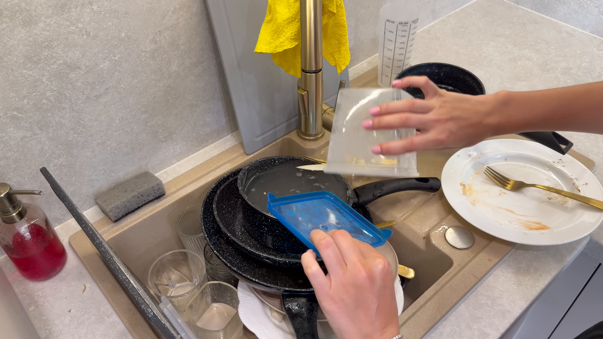 Deep cleaning in a Stuyvesant Town Manhattan apartment