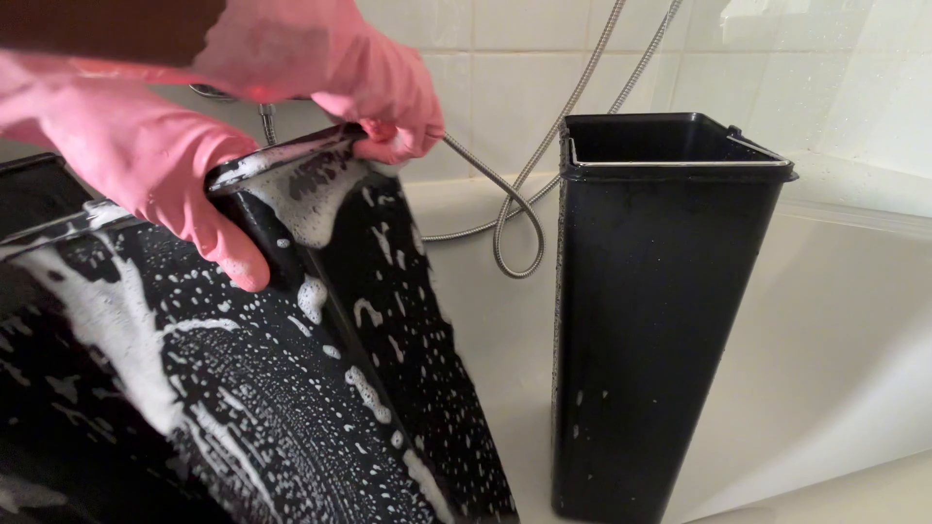 Cleaning service in a Sutton Place Manhattan apartment