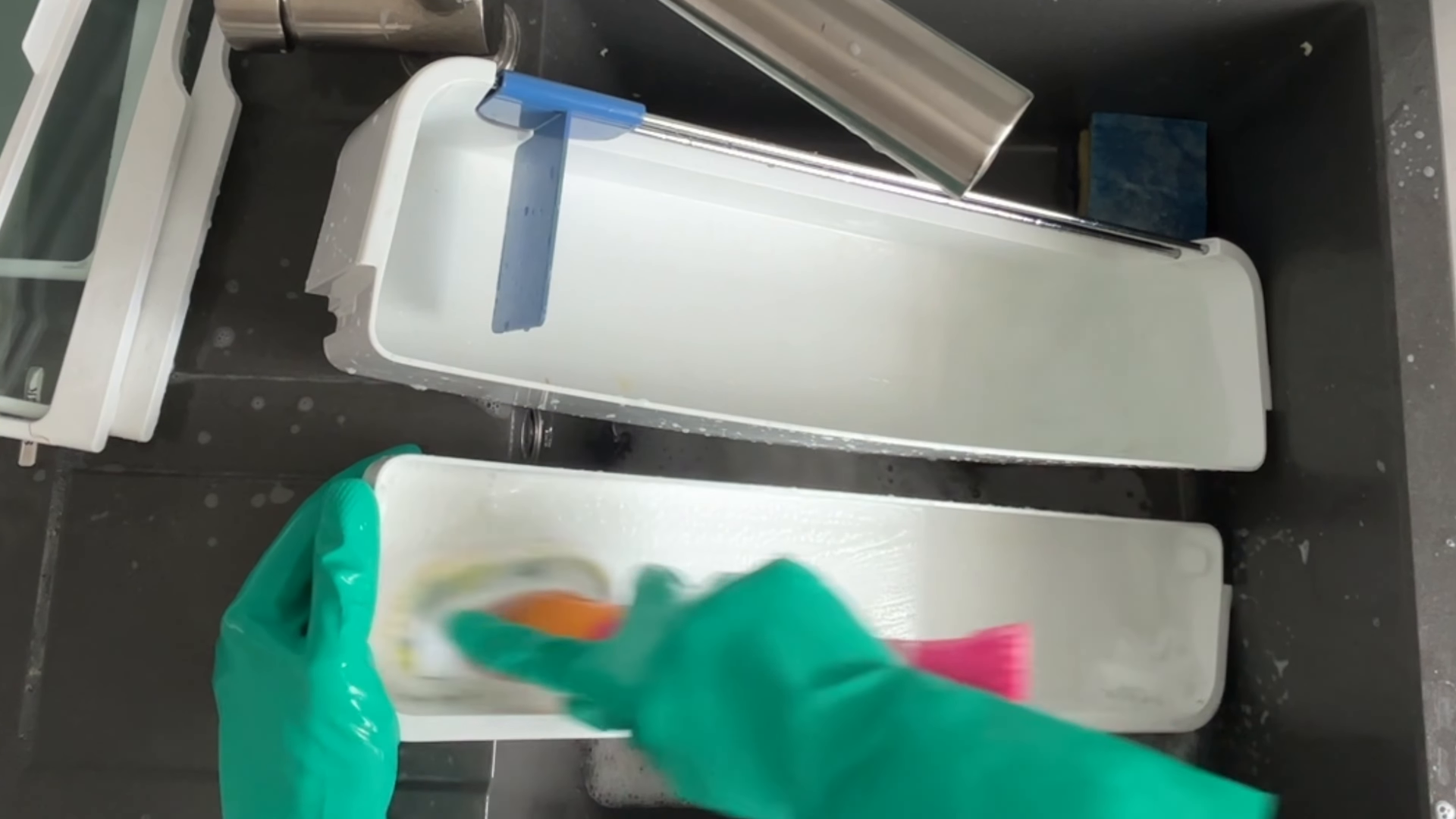 Deep cleaning a Washington Heights Manhattan apartment before an open house