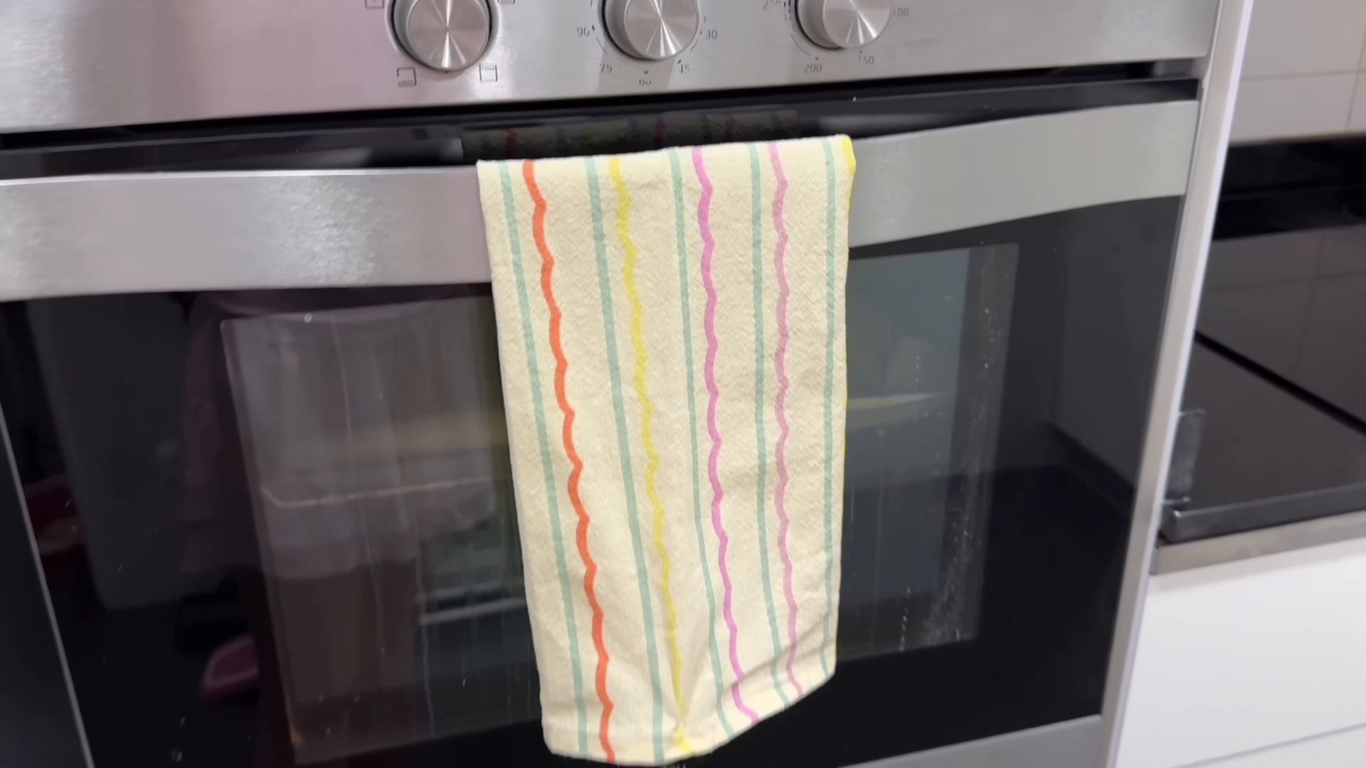 Move-out cleaning in a Windsor Terrace Brooklyn kitchen