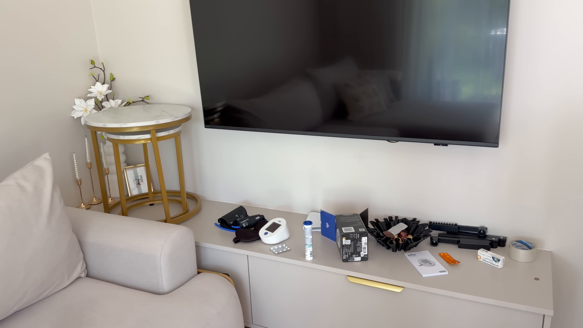 Same-day turnover cleaning in a Woodside Queens apartment