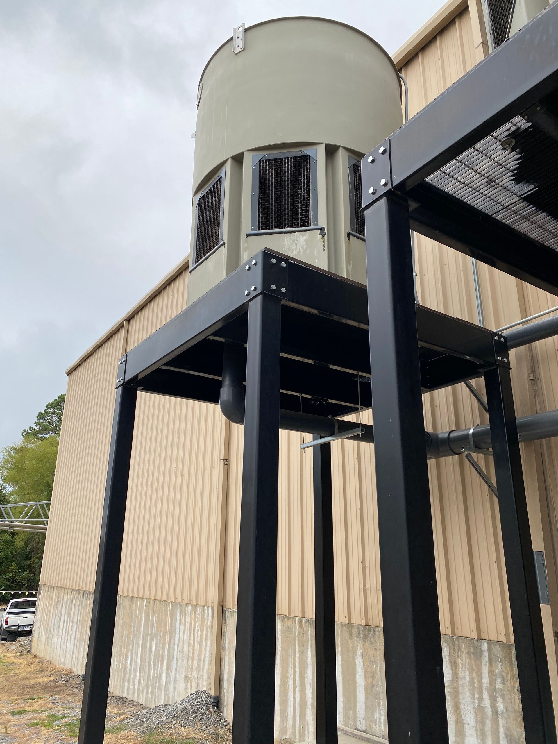 Industrial storage shelving system installation