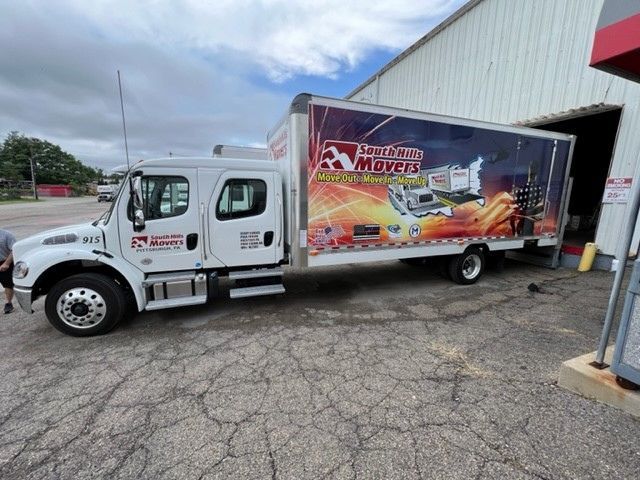 Moving truck with