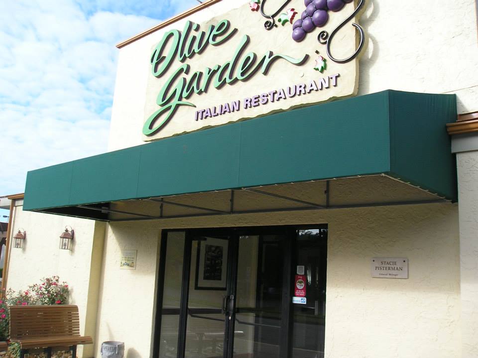 Olive Garden Italian Restaurant — Norfolk, VA — Hustead's Canvas Creations