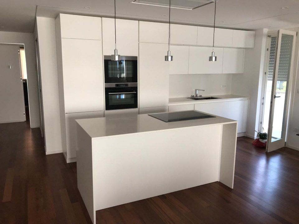 cucina bianca moderna
