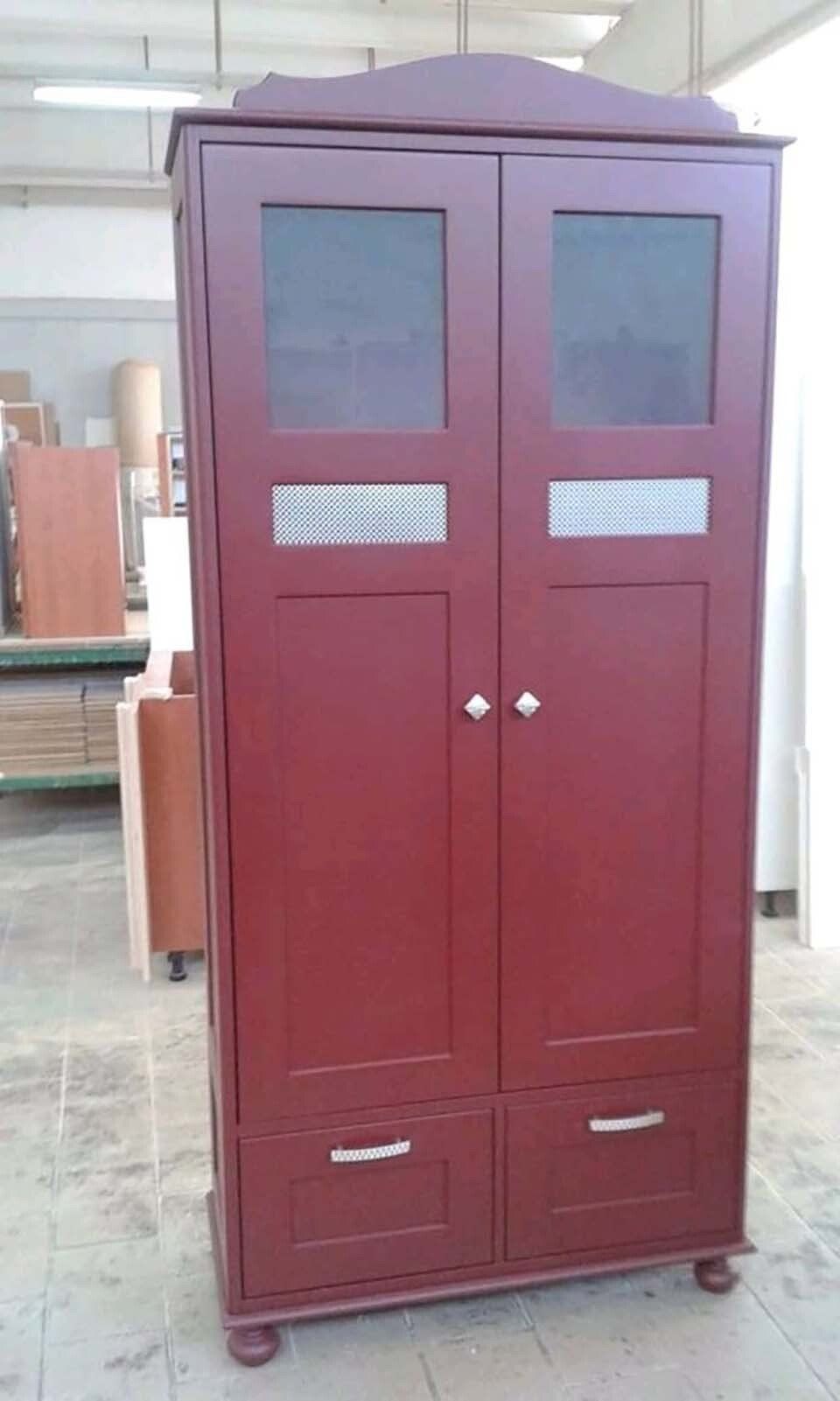 armadietto in legno