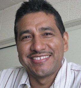 Hektor Rivas, Sexton and Maintenance Manager | Hektor Rives, Supervisor de Mantenimiento