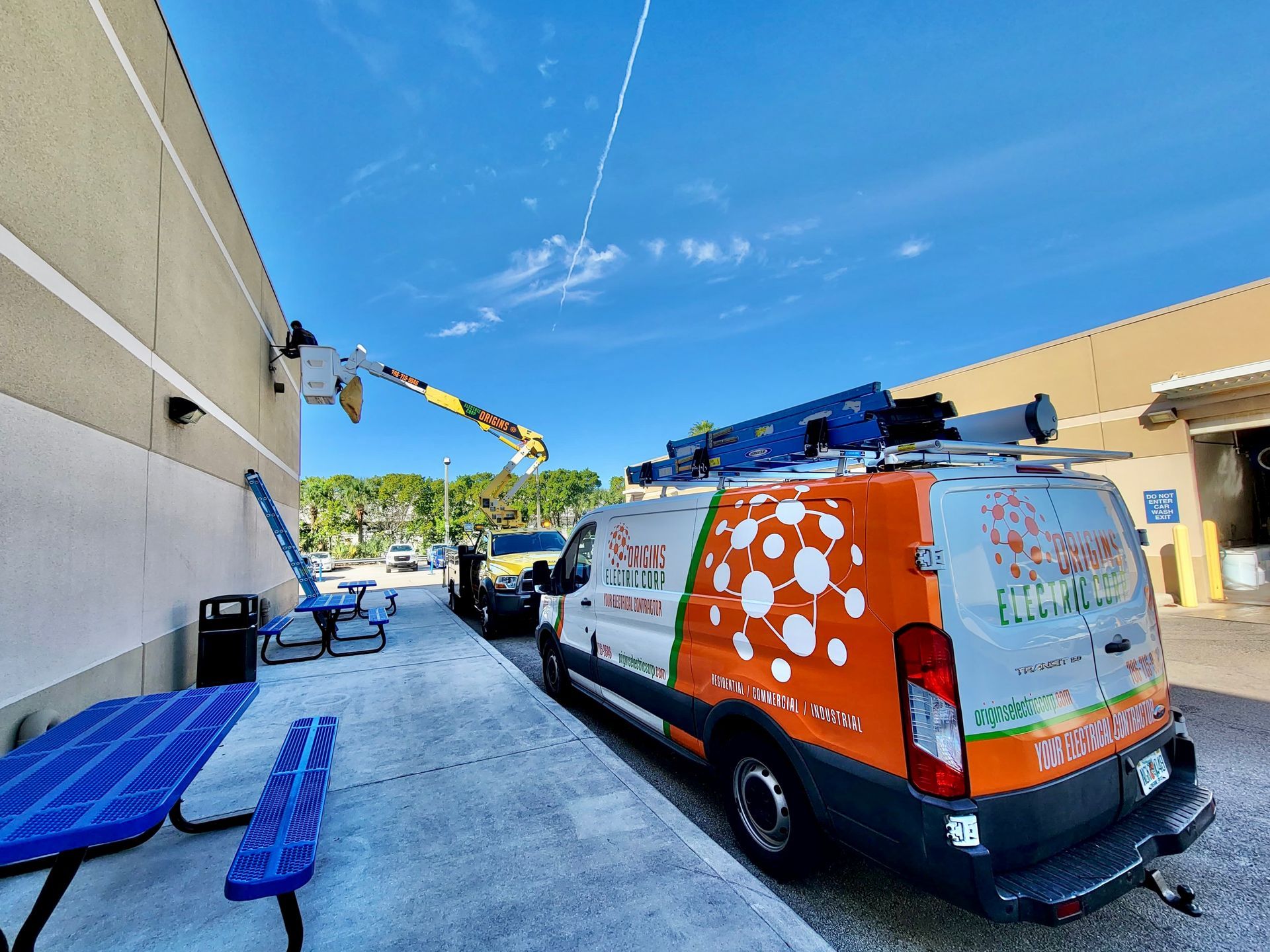 Bucket Truck Lighting Services