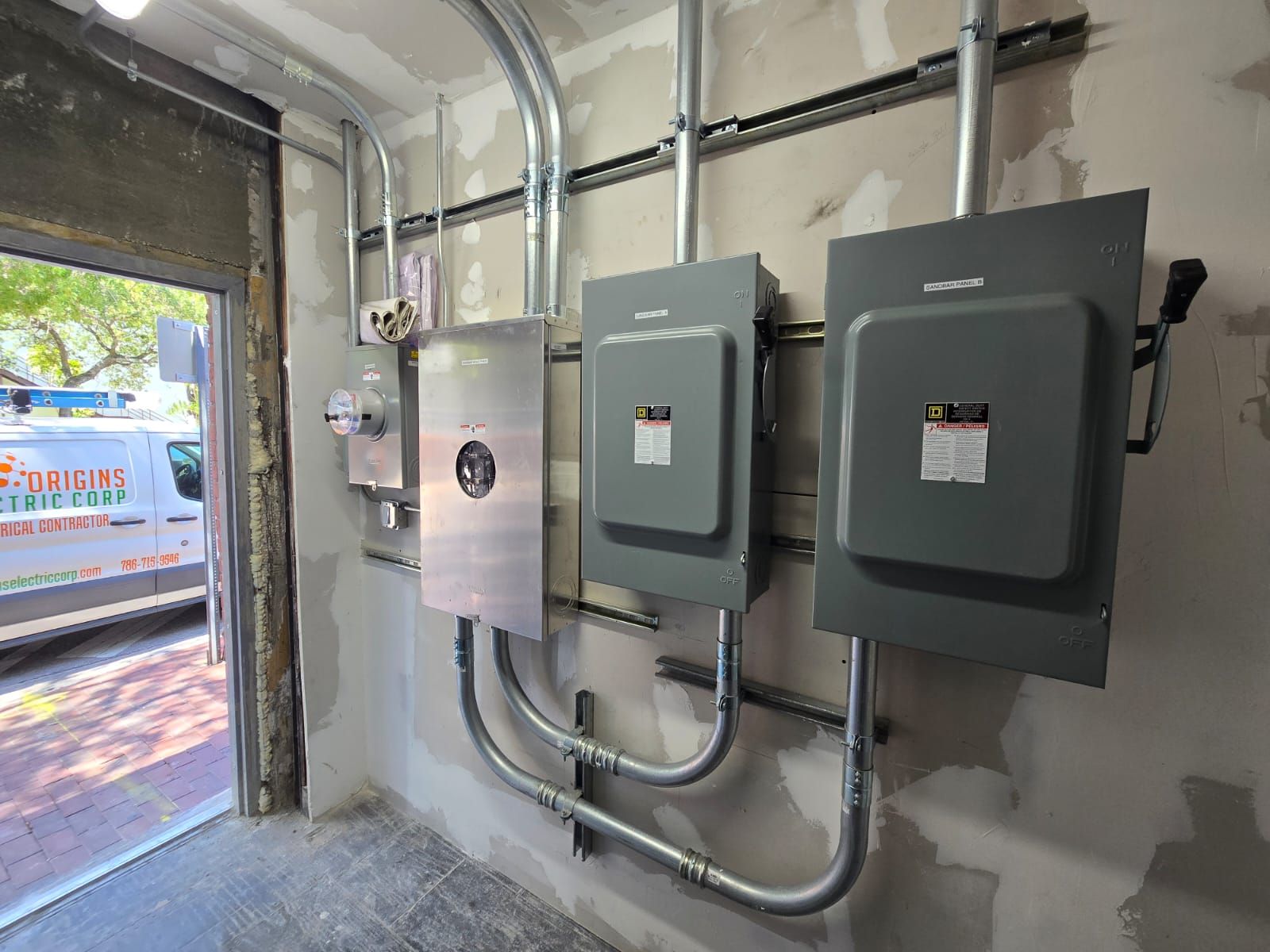 Commercial Electrical Gear Installation