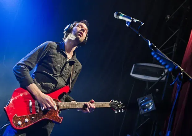 Play like a professional - guitar lessons in Portsmouth, RI at Guitar Strength