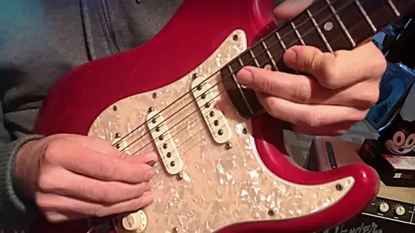 Guitar lessons in Portsmouth, RI at Guitar Strength