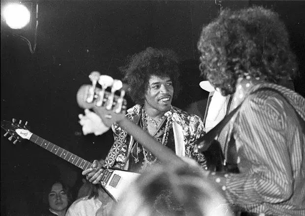 Learn the Hendrix Chord in guitar lessons in Portsmouth, RI at Guitar Strength