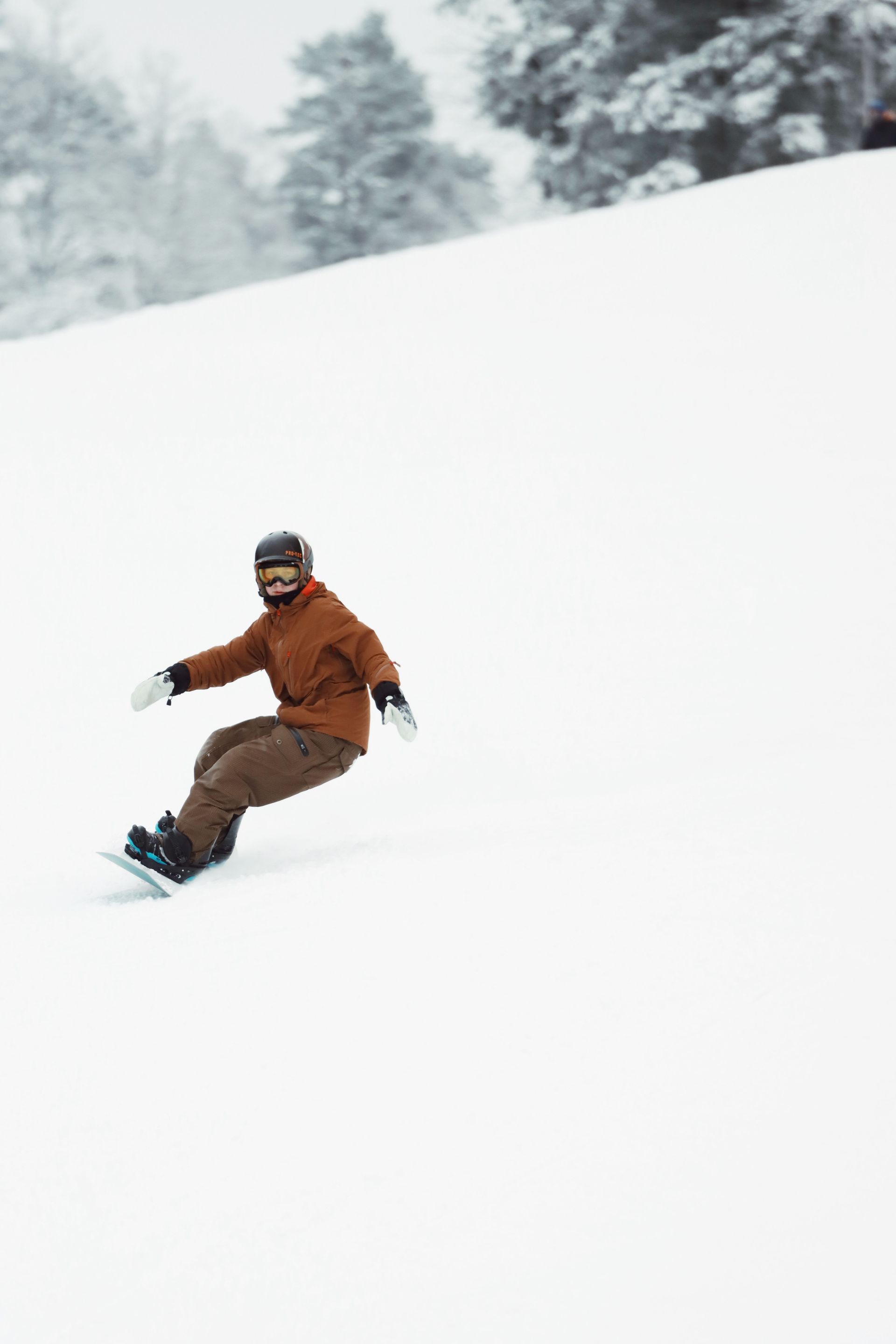 Snowboarding at Bear Mountain in Big Bear Lake California