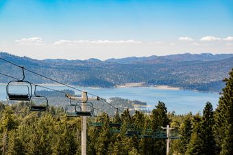 Skiing in Big Bear
