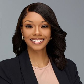 Mya Hayes