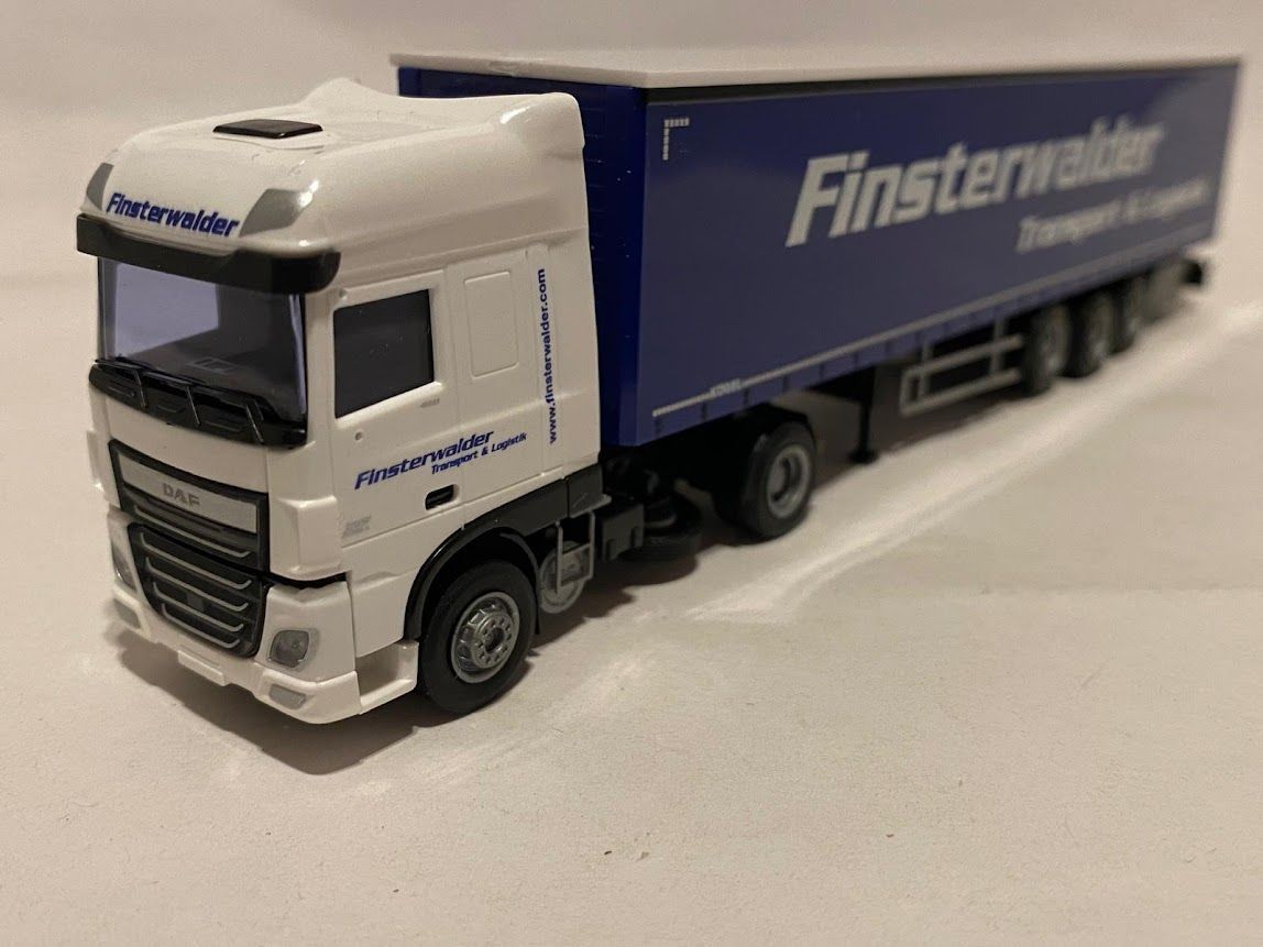 Finsterwalder AWM 76600 DAFXF106
