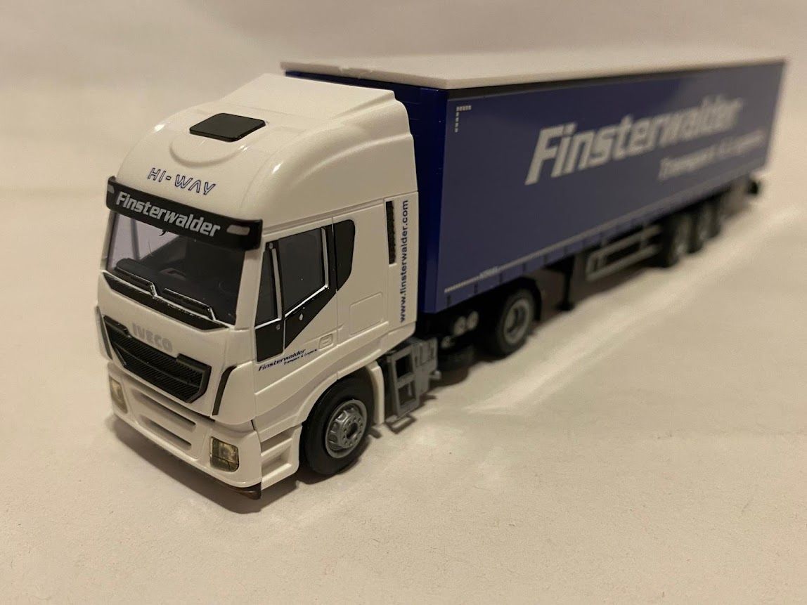 Finsterwalder AMW 76193 Iveco High-Way