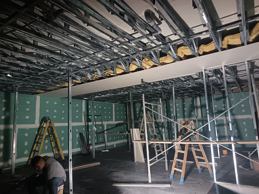Proyecto de drywall en oficina corporativa