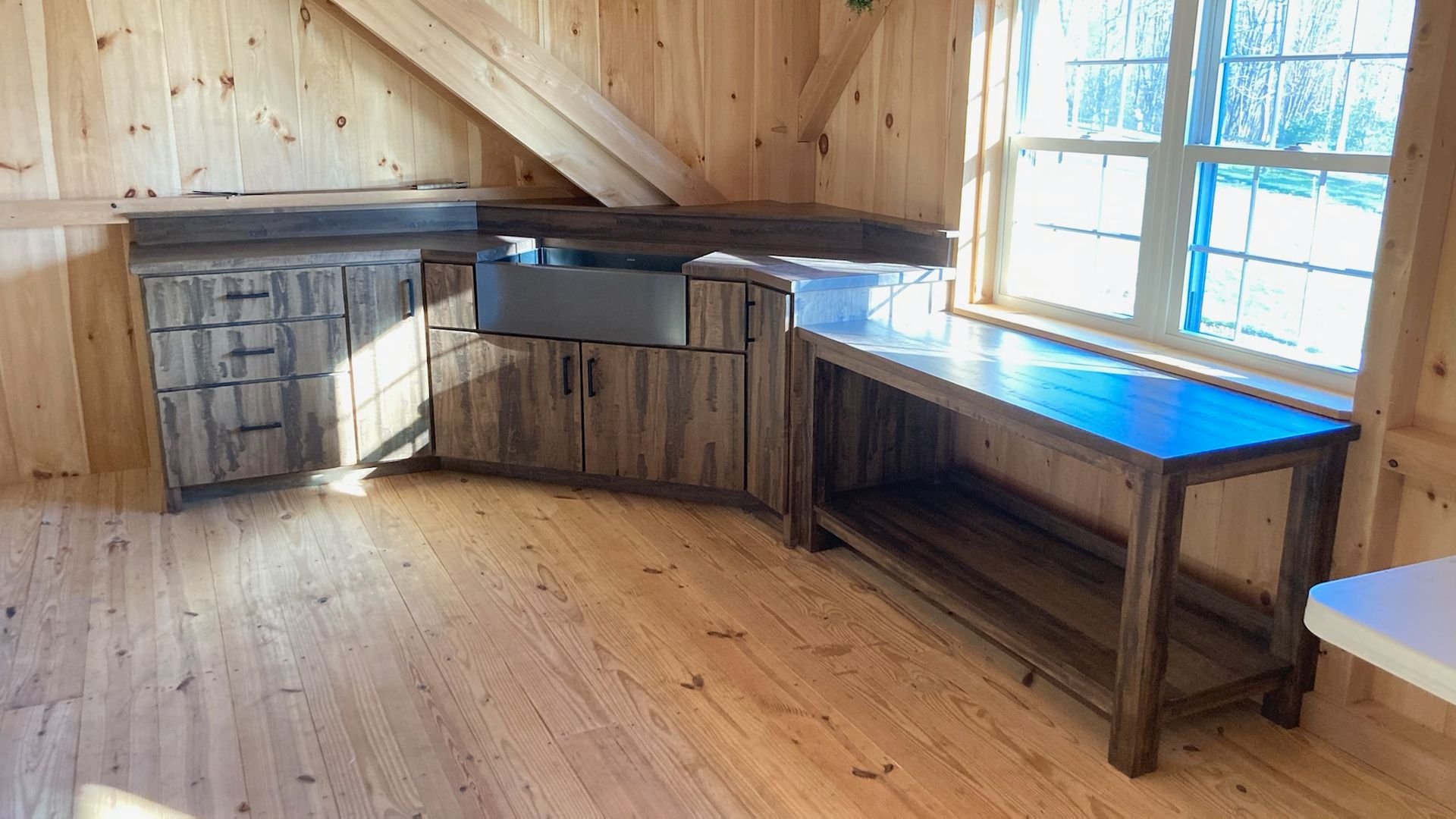 Custom Furniture & Unique Home Decor Leola, PA