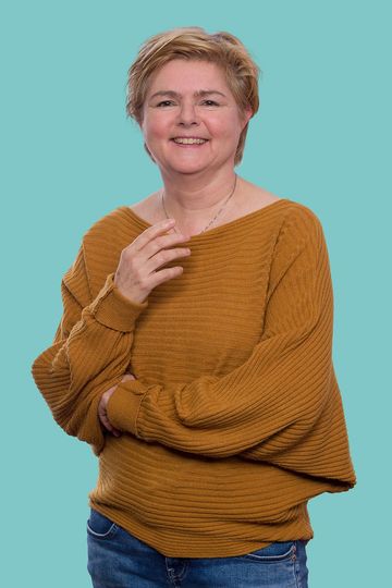 Edith geeft je graag advies over het opknappen van een meubel
