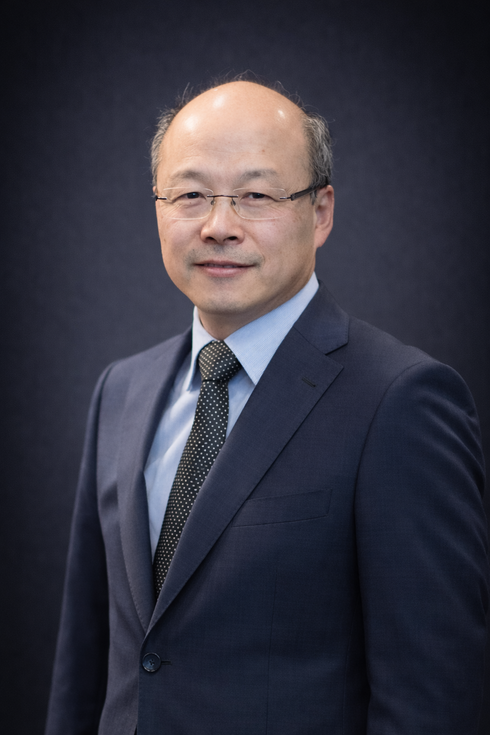 mr. L.K. Tsui Advocaat L.K. Tsui