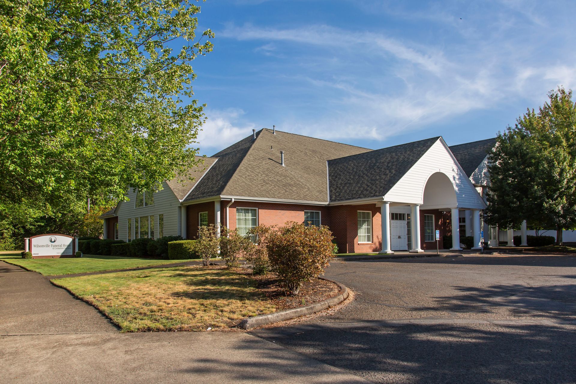 Exterior image of Wilsonville Funeral Home.