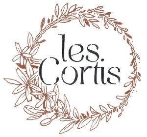 Les Cortis Logo Les Cortis Logo