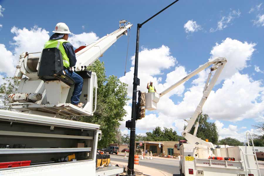 Street Light with Traffic Light — Las Cruces, NM — RT Electric