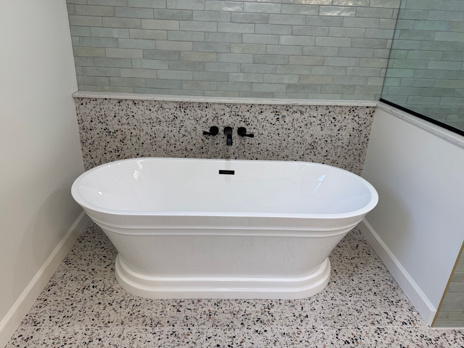 Luxury Freestanding Tub