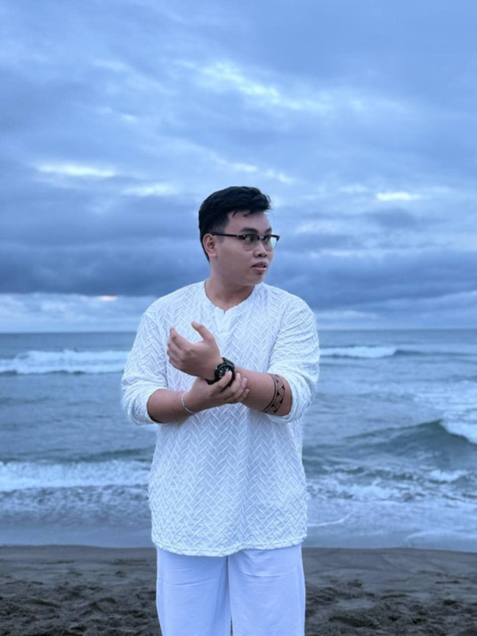 Photo of employee Abraham Terusman