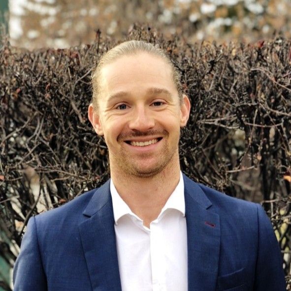 Caston Richards - General Manager at Paloma Vineyard
