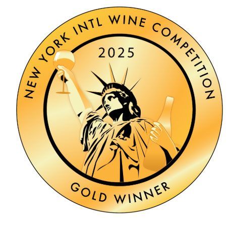 Gold winner badge from New York International Wine Competition highlighting Napa Valley award winning wines