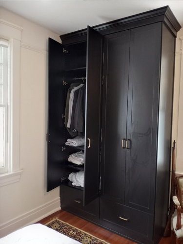 How to Maximize Space in a Small Guest Room Closet in 5 Ways