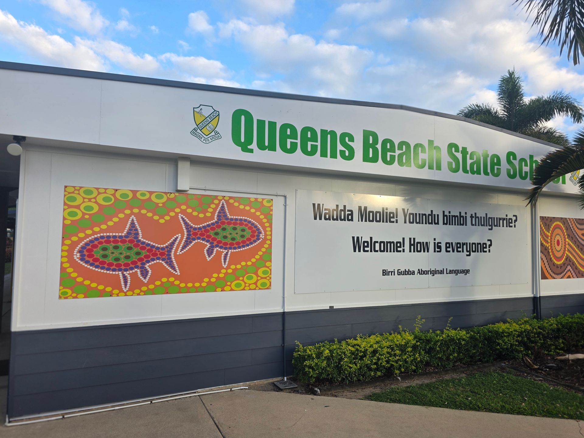 Queens Beach State School Entrance — Lehmann Print Solutions in Bowen, QLD