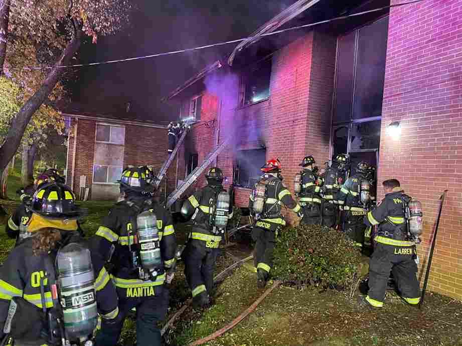 What To Say To Someone Whose House Burned Down [Easy Guide]